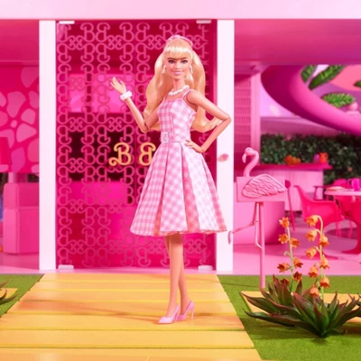 Barbie: The Movie Collectible Doll Margot Robbie As Barbie In Pink Gingham Dress 1 Barbie: The Movie Collectible Doll Margot Robbie As Barbie In Pink Gingham Dress