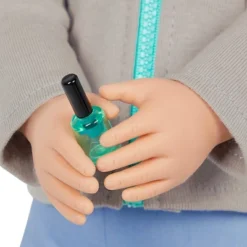 Our Generation Fashion Starter Kit In Gift Box Cambi With Mix & Match Outfits & Accessories 18" Fashion Doll -Barbie Store GUEST 2cf9b685 1f7b 4167 ba49 84cdada1cba4