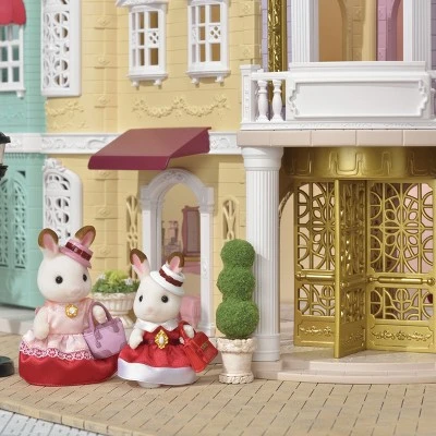 Calico Critters Town Series Dress Up Duo, Set Of 2 Collectible Doll Figures With Fashion Accessories 2 Calico Critters Town Series Dress Up Duo, Set Of 2 Collectible Doll Figures With Fashion Accessories - Image 2