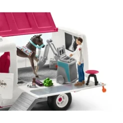 Schleich Mobile Vet -Barbie Store GUEST 31047e81 c71e 4416 b362 1eb0a4c2434e