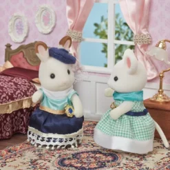 Calico Critters Town Series Marshmallow Mouse, Collectible Doll Figure With Fashion Accessories -Barbie Store GUEST 4e630c6c 235d 4ec7 8a2b 2fbf9f4f5bab