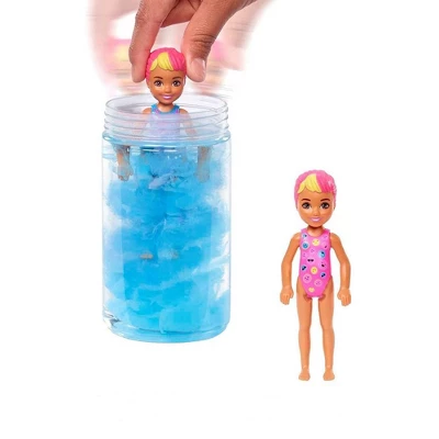 Barbie - Chelsea Color Reveal ! Color Changing Kids - Beach Go'er Doll With 6 Surprise Accessories 2 Barbie - Chelsea Color Reveal ! Color Changing Kids - Beach Go'er Doll With 6 Surprise Accessories - Image 2