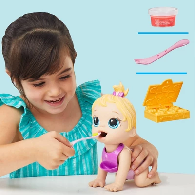 Baby Alive Lil Snacks Baby Doll - Blonde Hair 7 Baby Alive Lil Snacks Baby Doll - Blonde Hair - Image 7