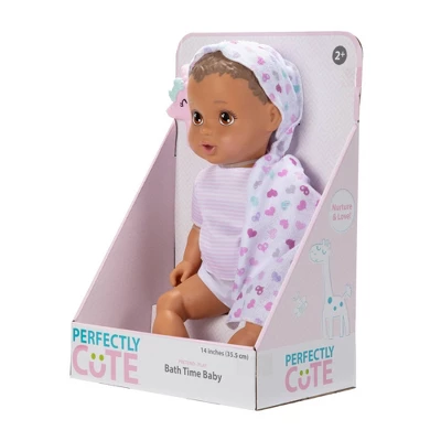 Perfectly Cute Bathtime Baby Doll - Light Brown Hair 3 Perfectly Cute Bathtime Baby Doll - Light Brown Hair - Image 3