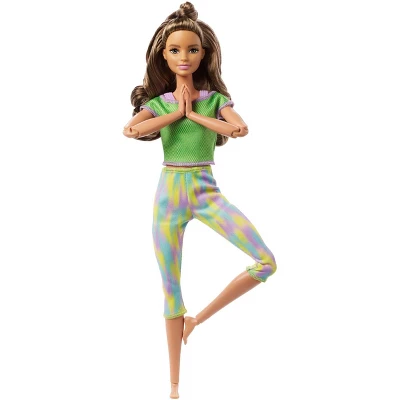 Barbie Made To Move Doll - Green Dye Pants 3 Barbie Made To Move Doll - Green Dye Pants - Image 3